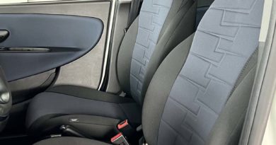 Lancia Ypsilon: fino al 31 Ottobre tua da Lancia Ypsilon interni anteriori sedili lato guidatore