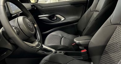 Mazda2 Hybrid 2024: due modalità di guida, un’unica missione Mazda Full Hybrid