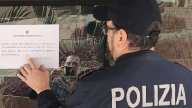 POLIZIA CHIUDE LOCALE
